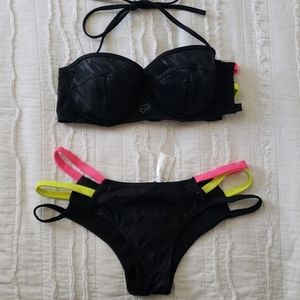 Womens Fox bathingsuit sz large